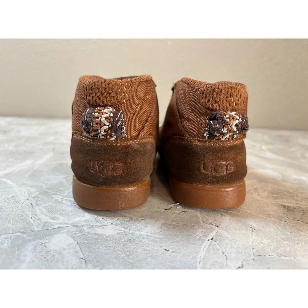 UGG‎ Kids Stryder Chestnut Brown Suede Canvas Mid Top Sneakers Strap Size 10